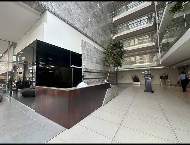 382M² OFFICE TO LET IN SANDTON CENTRAL